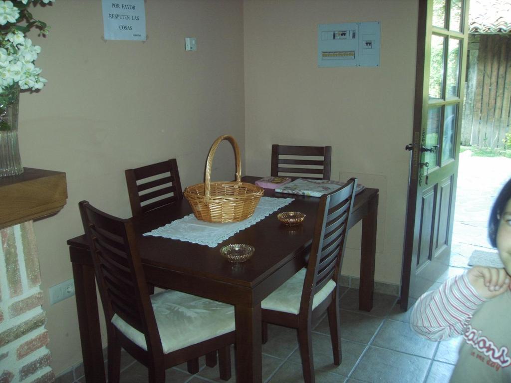 Casa Rural Josefina Aliezo Номер фото